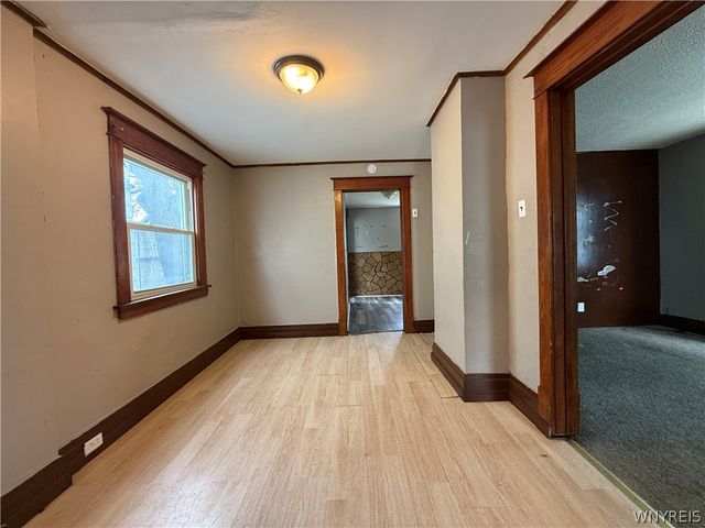 77 Mayer Avenue, Buffalo, NY 14207