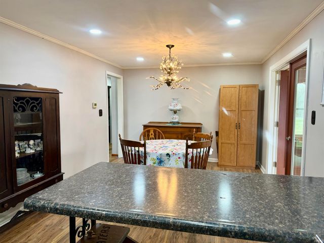 7889 S Ladoga Road, Ladoga, IN 47965