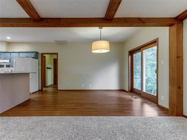 3555 E Imhoff Road, Norman, OK 73026