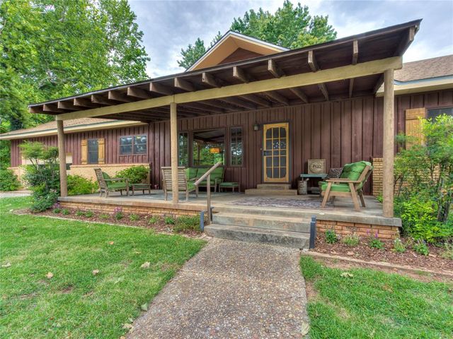 3555 E Imhoff Road, Norman, OK 73026