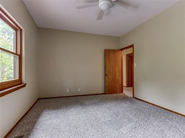 3555 E Imhoff Road, Norman, OK 73026