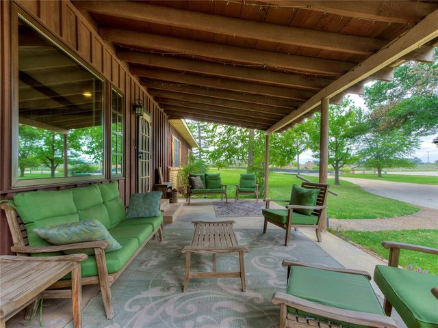 3555 E Imhoff Road, Norman, OK 73026