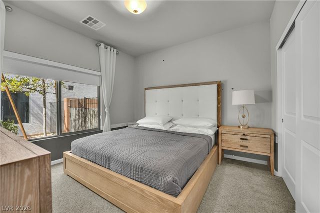 8664 Indigo Spring Road, Las Vegas, NV 89139