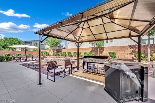 8664 Indigo Spring Road, Las Vegas, NV 89139