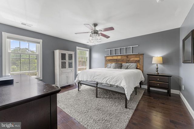 9887 SOLITARY PL, Bristow, VA 20136