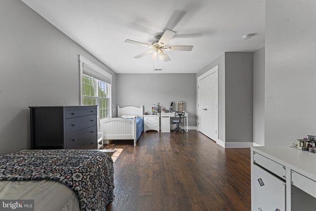 9887 SOLITARY PL, Bristow, VA 20136