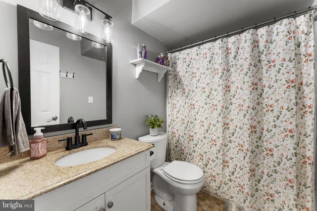 9887 SOLITARY PL, Bristow, VA 20136