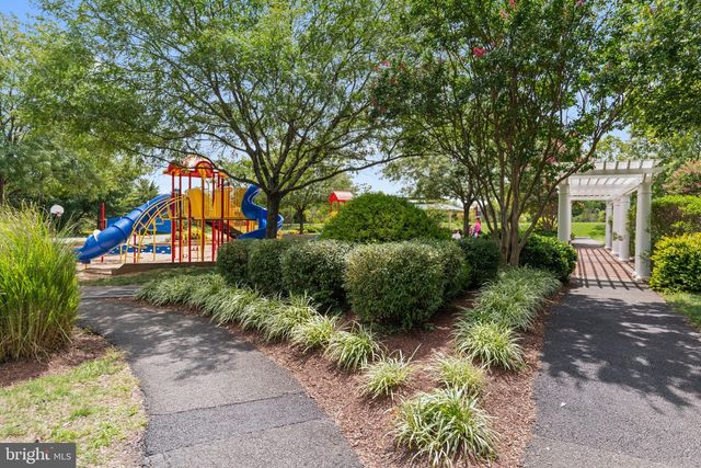9887 SOLITARY PL, Bristow, VA 20136