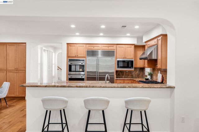 1692 W Lagoon Rd, Pleasanton, CA 94566