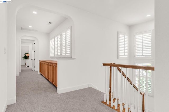 1692 W Lagoon Rd, Pleasanton, CA 94566