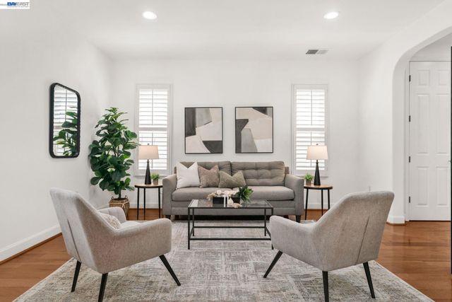 1692 W Lagoon Rd, Pleasanton, CA 94566