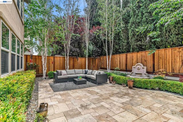 1692 W Lagoon Rd, Pleasanton, CA 94566