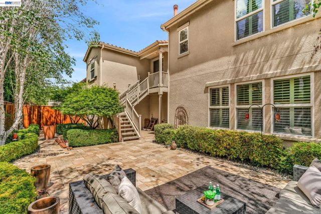1692 W Lagoon Rd, Pleasanton, CA 94566