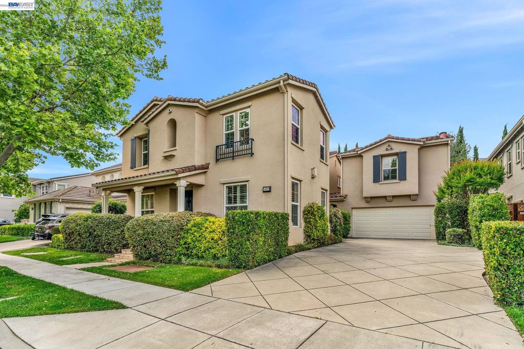 1692 W Lagoon Rd, Pleasanton, CA 94566