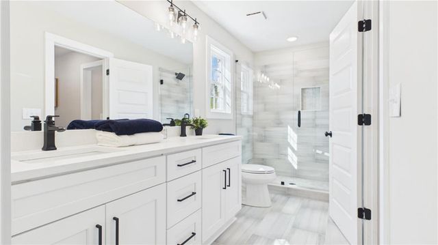 106 Neal Point, Atlanta, GA 30349