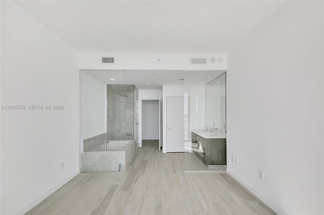 480 NE 31st St 904, Miami, FL 33137