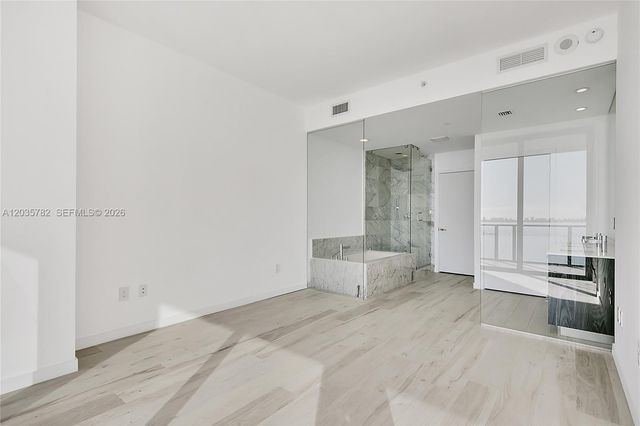 480 NE 31st St 904, Miami, FL 33137