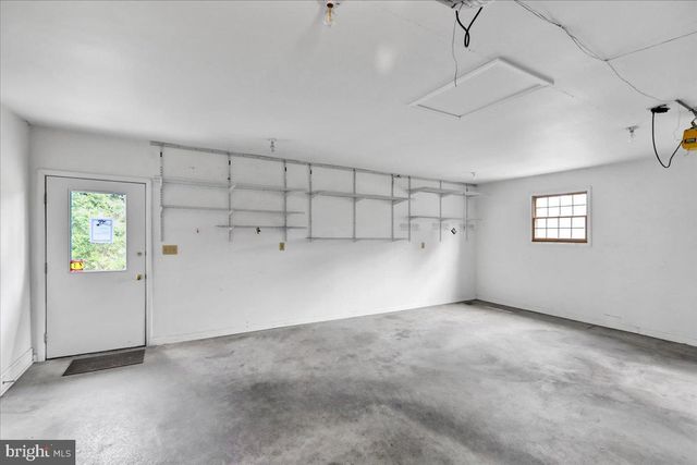 70 KELLER RD, Fleetwood, PA 19522