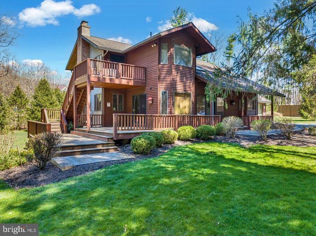 70 KELLER RD, Fleetwood, PA 19522