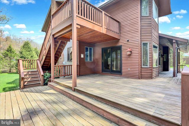 70 KELLER RD, Fleetwood, PA 19522