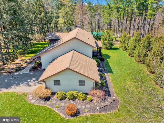 70 KELLER RD, Fleetwood, PA 19522