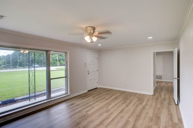4128 Pines Road, Shreveport, LA 71119