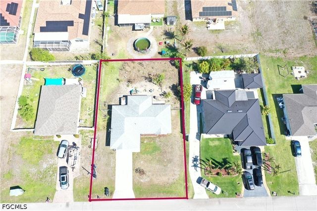 5542 Banning ST, Lehigh Acres, FL 33971