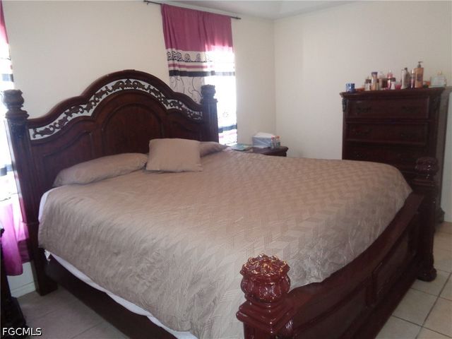 5542 Banning ST, Lehigh Acres, FL 33971