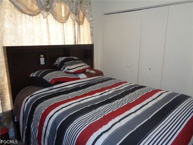 5542 Banning ST, Lehigh Acres, FL 33971