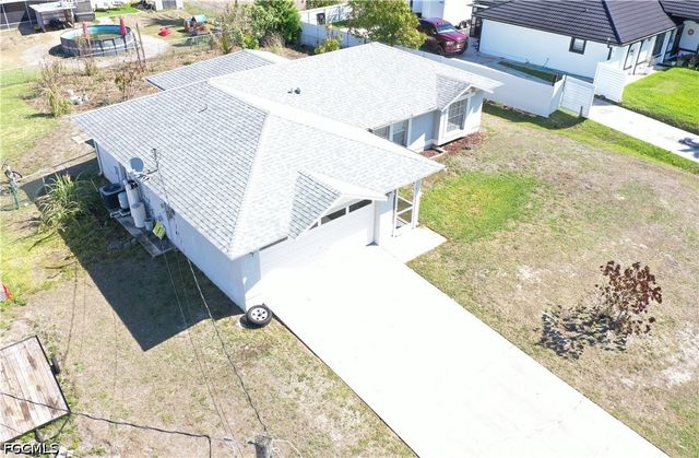 5542 Banning ST, Lehigh Acres, FL 33971
