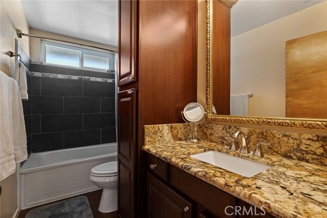 17316 Brimhall, Bakersfield, CA 93314