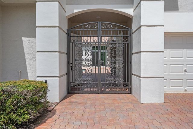 18644 Ocean Mist Drive, Boca Raton, FL 33498
