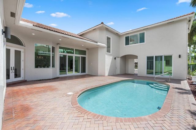 18644 Ocean Mist Drive, Boca Raton, FL 33498