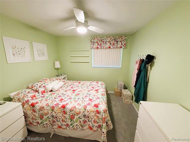 31750 Raymond Drive, Warren, MI 48093