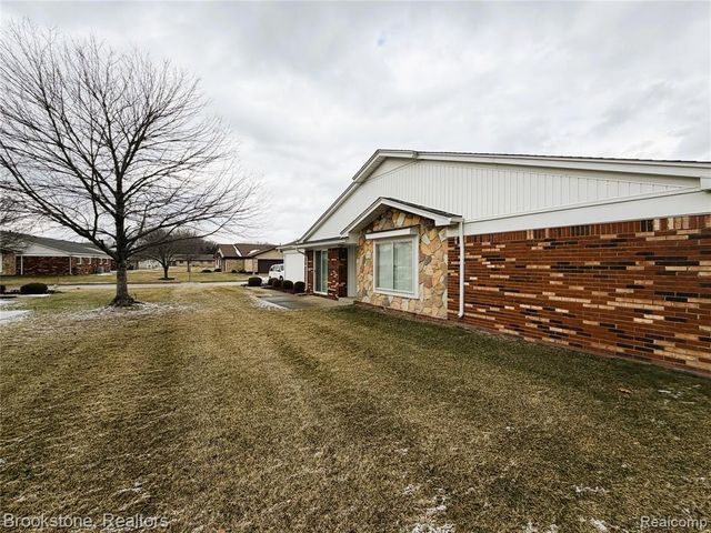 31750 Raymond Drive, Warren, MI 48093