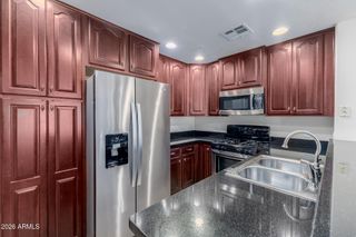 5450 E DEER VALLEY Drive 3019, Phoenix, AZ 85054