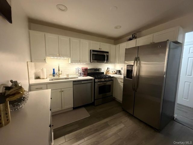 396 Country Club Lane, Pomona, NY 10970