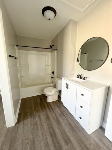 511 Crossland Ave, Clarksville, TN 37040