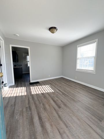 511 Crossland Ave, Clarksville, TN 37040