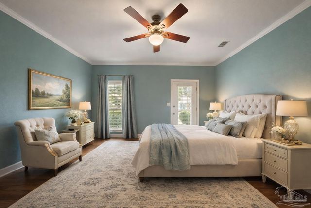 6221 Heart Pine Dr, Pensacola, FL 32504