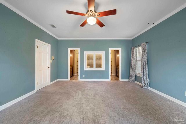 6221 Heart Pine Dr, Pensacola, FL 32504