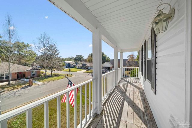 6221 Heart Pine Dr, Pensacola, FL 32504