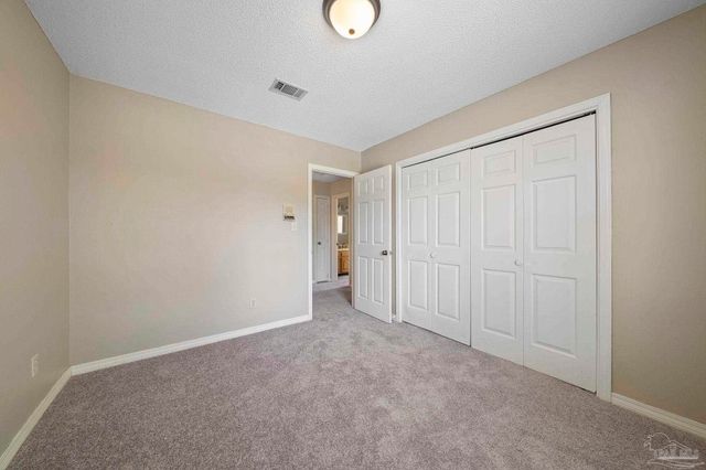 6221 Heart Pine Dr, Pensacola, FL 32504