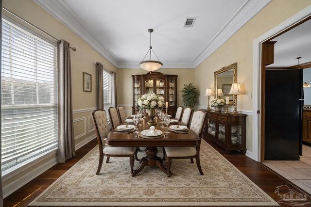 6221 Heart Pine Dr, Pensacola, FL 32504