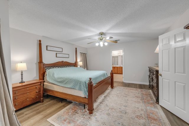 6453 Garden Drive, Gulf Breeze, FL 32563