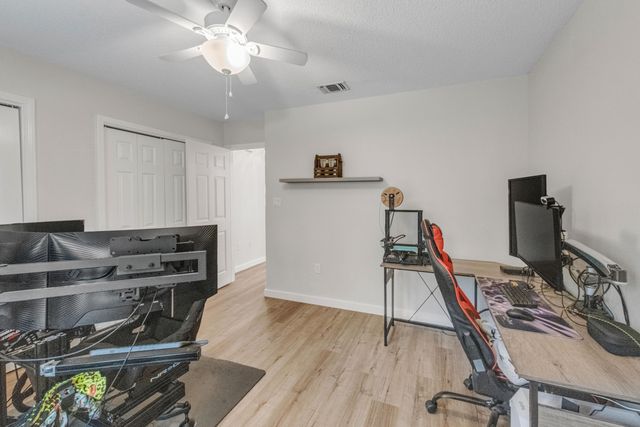 6453 Garden Drive, Gulf Breeze, FL 32563