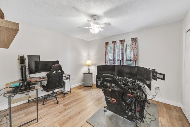 6453 Garden Drive, Gulf Breeze, FL 32563