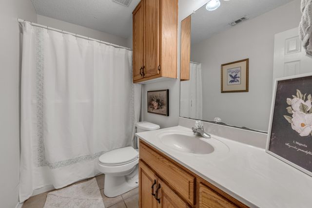 6453 Garden Drive, Gulf Breeze, FL 32563