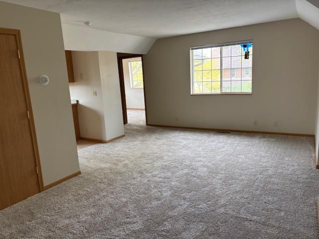 1257 Rice Street, Saint Paul, MN 55117