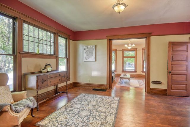 802 E Indiana Ave, Spokane, WA 99207
